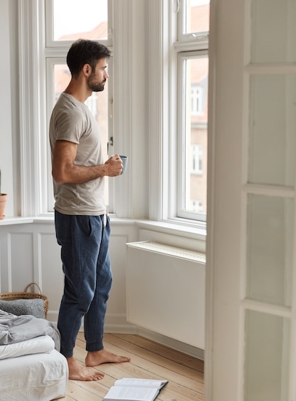 Укладка ламината от окна как правильно