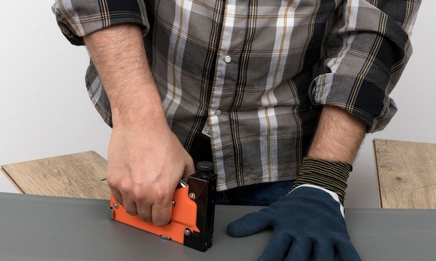 Как сделать порог при укладке линолеума