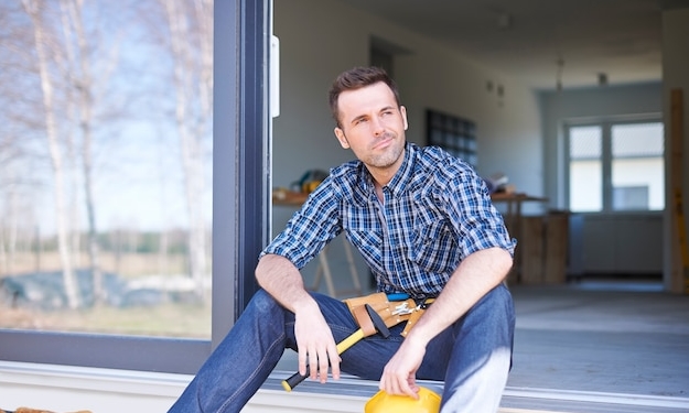 Как подтянуть двери пластиковые окна