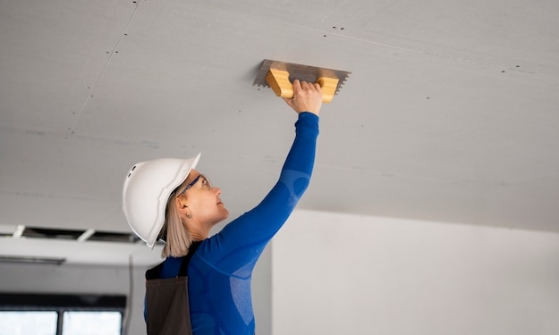 Розетка для монтажа в гипсокартон